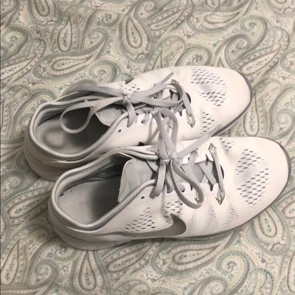 Nike Shoes - Nike running shoes